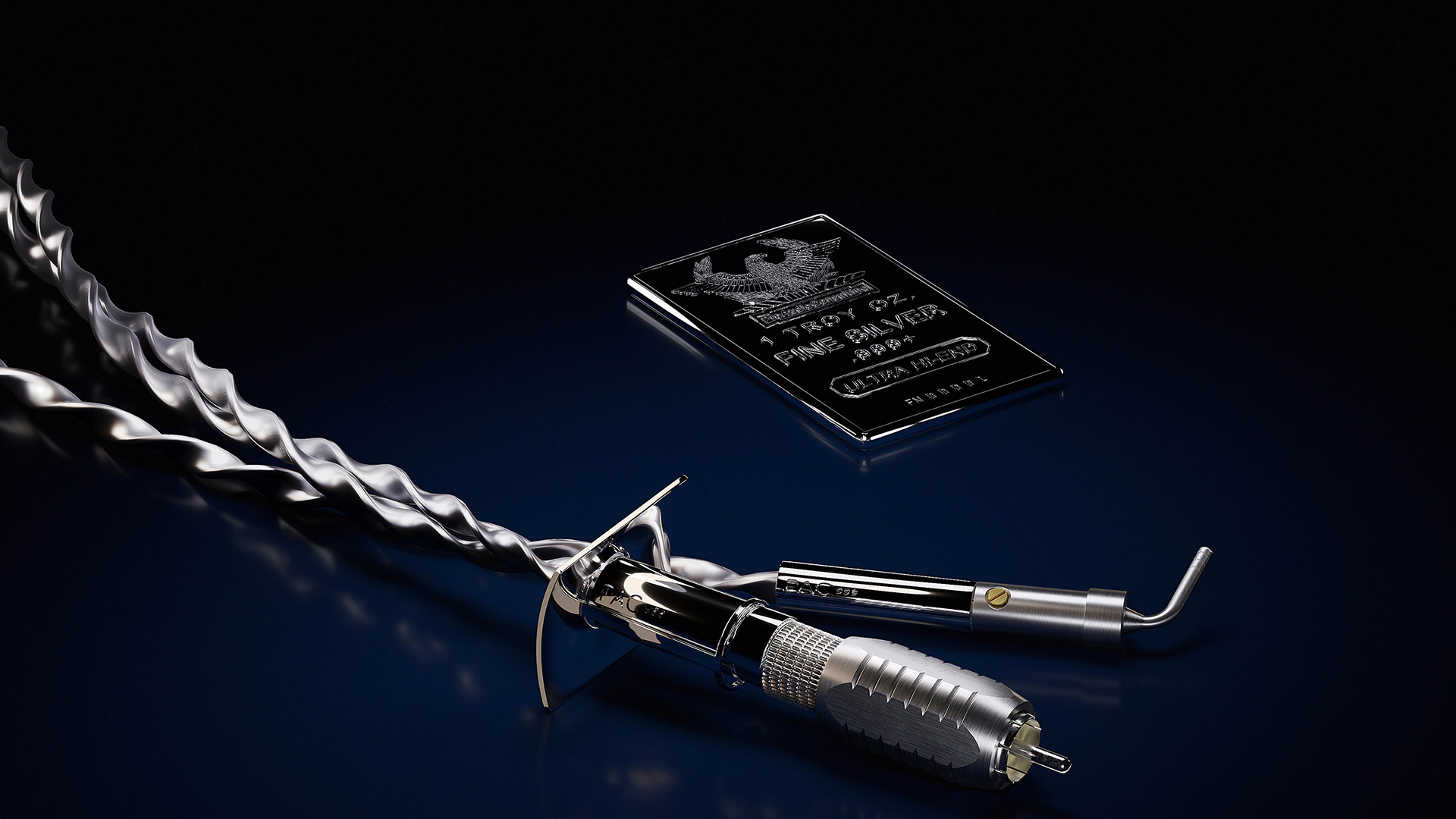 With robust yet flexible build, this High-End Fine Silver 999+ Balance Phono Cable offers easy handling and streamlined setup.